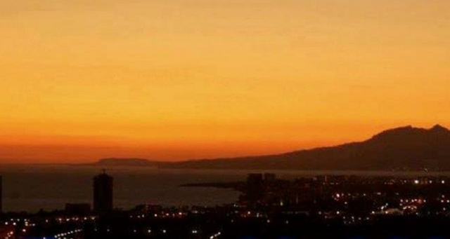 Baldacchino notturno